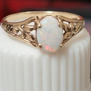 Elegant Gold Opal Ring